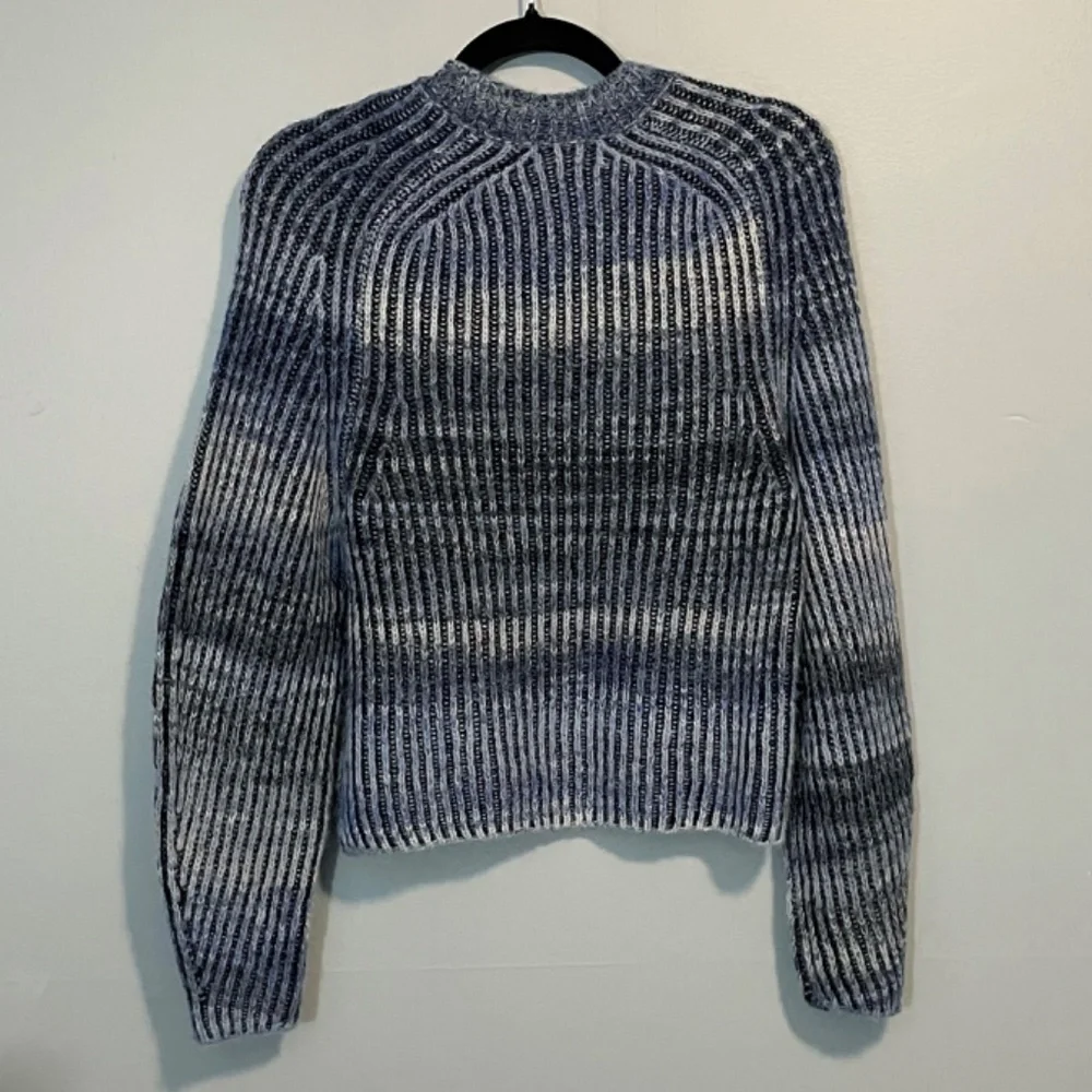 NAADAM pullover sweater